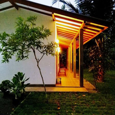 Sky Residence Хиккадува Экстерьер фото